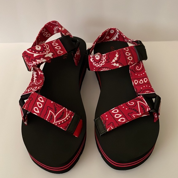 Guess Avin4 red multi fabric - Picture 4 of 10